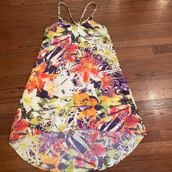 Jessica Simpson Dresses & Skirts - Jessica Simpson Colorful dress